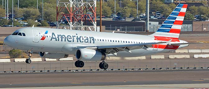 American Airbus A320-232 N653AW, Phoenix Sky Harbor, October 6, 2017